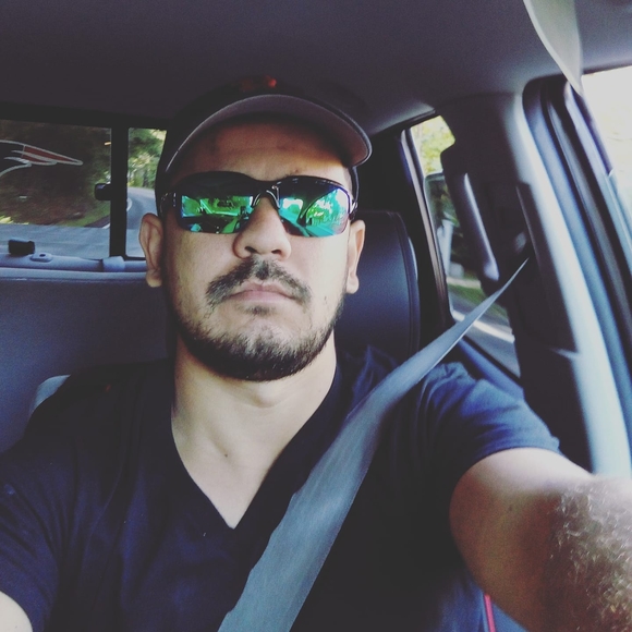 Poshmark profile picture for @paulo